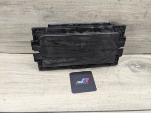 2009-2016 BMW Z4 Footwell Module 3 (Used OEM)