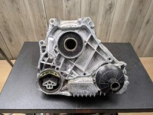 2017-2023 BMW 528i Transfer Case ATC13 (Used OEM)
