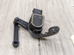 2006-2013 BMW M3 Gray Suspension Height Level Sensor (Used OEM)