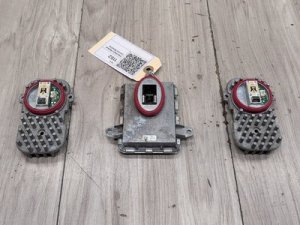  BMW 5 series Xenon Headlight Ballast Control Module (Used OEM)