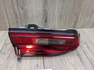 2020-2022 BMW 750i Gray Left Rear Light In Trunk Lid (Used OEM)