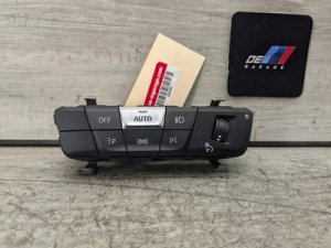 2021-2025 BMW 435i xDrive Black Headlamp Switch (Used OEM)