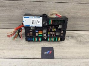 2019-2026 BMW 328i Black Power Distribution Box Lin Module (Used OEM)