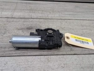 2020-2026 BMW X6 Panoramic Sunroof Shade Motor (Used OEM)