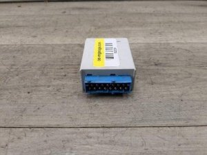 1993-1999 BMW 320i Windshield Wiper Control Module (Used OEM)