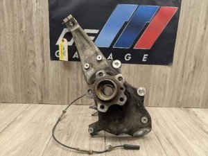 2017-2022 BMW 740i Gray Front Left Steering Knuckle (Used OEM)
