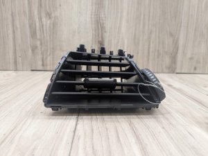 2014-2021 BMW M2 White Left Outer Dashboard Air Vent (Used OEM)