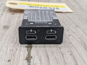 2017-2023 BMW 528i Gray Dual USB-C Port (Used OEM)