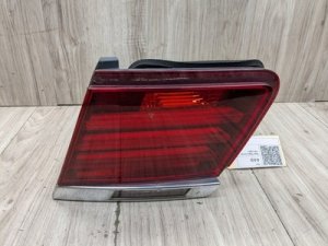 2013-2015 BMW 750i Black Right Inner Tail Light (Used OEM)