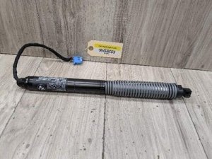 2020-2022 BMW 740i Gray Spindle Drive, Right (Used OEM)