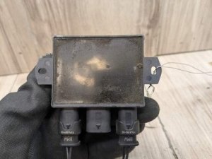 2016-2022 BMW 750i Smart Opener Control Unit (Used OEM)