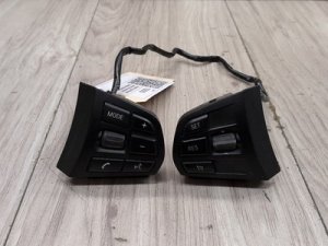 2011-2017 BMW X3 Black Steering Wheel Switch (Used OEM)