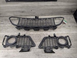 2012-2019 BMW 320i Black Front Bumper Lower Grille Set (Left, Right, Center) (Used OEM)