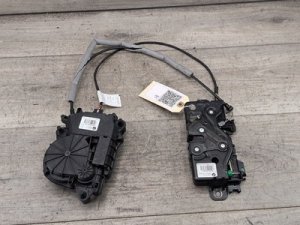 2017-2023 BMW 528i Blue Trunk Lid Power Lock Actuator - Rear (Used OEM)