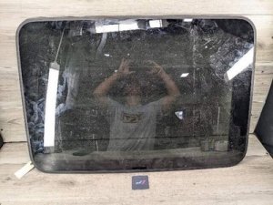 2019-2026 BMW M3 Sunroof Moonroof Glass (Used OEM)