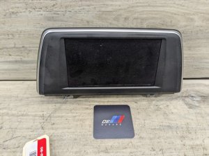 2018-2023 BMW X2 Central Information Display (CID) 6.5" (Used OEM)