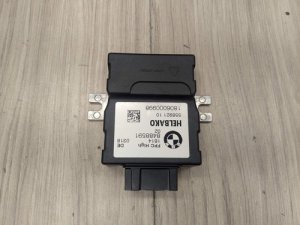 2016-2018 BMW 750i Black Control Unit For Fuel Pump (Used OEM)