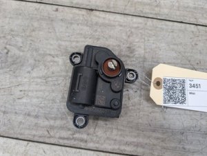 2021-2026 BMW 428i White Exhaust Flap Actuator Motor (Used OEM)