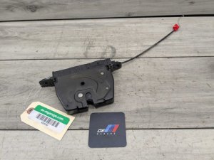 2014-2020 BMW M4 Gray Trunk Lid Lock Actuator (Used OEM)