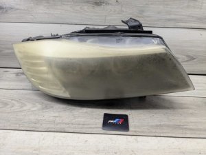 2009-2011 BMW 328i Black Right Passenger Side Halogen Headlight Assembly (Used OEM)