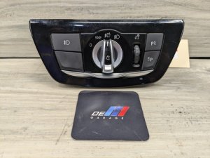 2018-2019 BMW M550i xDrive Black Headlamp Switch (Used OEM)