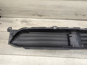 2019-2021 BMW X4 Black Lower Radiator Air Flap Shutter (Used OEM)