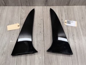 2014-2018 BMW X5 Black Tailgate Side Spoiler Molding Set (Left and Right) (Used OEM)
