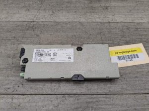 2011-2017 BMW M5 White Diversity Antenna Amplifier (Used OEM)