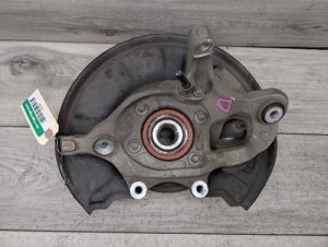 2016-2018 Mercedes-Benz CLS550 Blue Rear Spindle Knuckle (Used OEM)