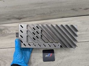 2017-2023 BMW M5 White Top-Hifi System Amplifier (Used OEM)