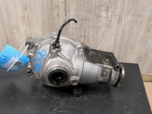 2011-2019 BMW X6 Black Front Axle Differential (Used OEM)