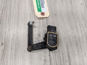 2006-2013 BMW M3 Headlight Level Sensor (Used OEM)