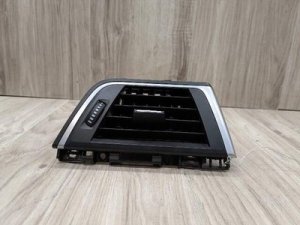 2014-2020 BMW 428i Black Right Outer Fresh Air Grille (Used OEM)
