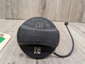 2020-2026 BMW M2 Fuel Tank Cap (Used OEM)