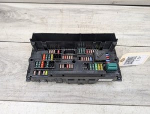 2014-2018 BMW X4 Silver Front Power Distribution Fuse Box (Used OEM)