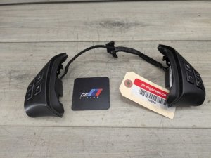 2006-2013 BMW 328i Black Multifunction Steering Wheel Switch Set (Used OEM)