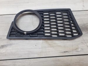 2010-2014 BMW 528i Black Front Bumper Right Side Fog Light Grille (Used OEM)