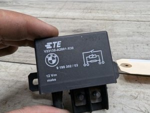 2014-2020 BMW 428i Black Cooling Fan Relay (Used OEM)