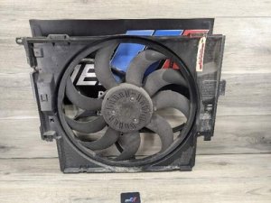 2014-2016 BMW 428i White Radiator Cooling Fan Motor Assembly 600W (Used OEM)