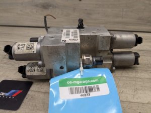 2008-2019 BMW X6 Black Dynamic Drive Valve Block (Used OEM)