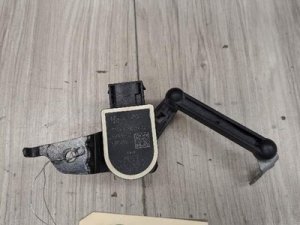 2020 BMW M2 Suspension Height Level Sensor (Used OEM)