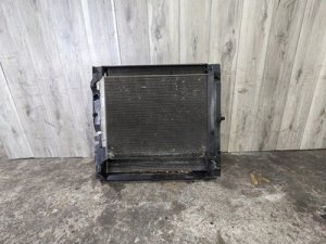  BMW X5 m Black Radiator and Fan Assembly (Used OEM)