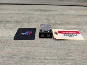 2017-2023 BMW 528i Black Dual USB-C Port (Used OEM)