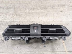 2019-2021 BMW X4 White Fresh Air Grille Center (Used OEM)
