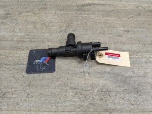 2017-2023 BMW 528i Fuel Tank Breather Valve (Used OEM)