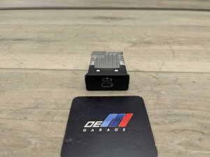 2020 BMW 528i USB-C Socket Single Port (Used OEM)