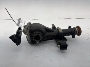 OEM Rear Differential Carrier Assembly 3.70 Ratio for 2017-2024 Subaru (OEM)