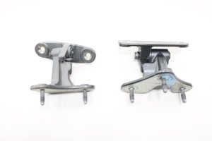 2013-2016 Mercedes-Benz GL450 Gray Door Hinge Set - Front, Right (Passenger) (Used OEM)