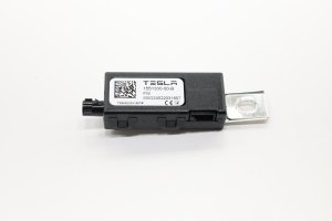 1999-2000 GMC Savana 3500 Alternative Fuel Chassis Control Module (Used OEM)