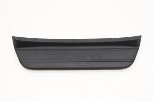 2022-2024 Hyundai Santa Cruz Door Sill Plate Trim Panel - Rear, Right (Passenger) (Used OEM)